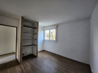 Appartement - 82 m² - 5 pièces