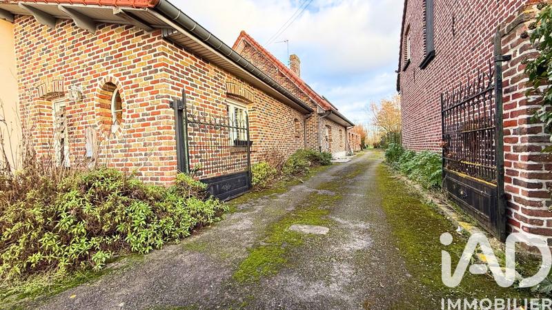 Maison - 196 m² - 9 pièces