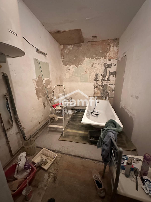 Maison ancienne - 180 m² - 8 pièces