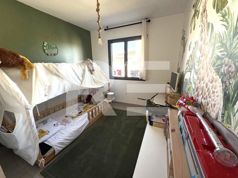 Maison - 96 m² - 4 pièces