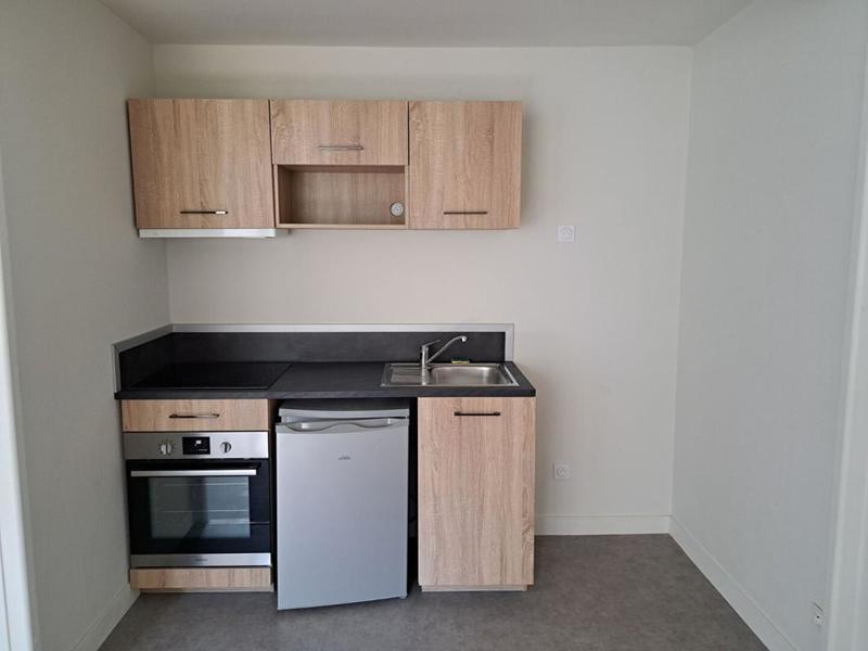 Studio - 30 m² - 2 pièces