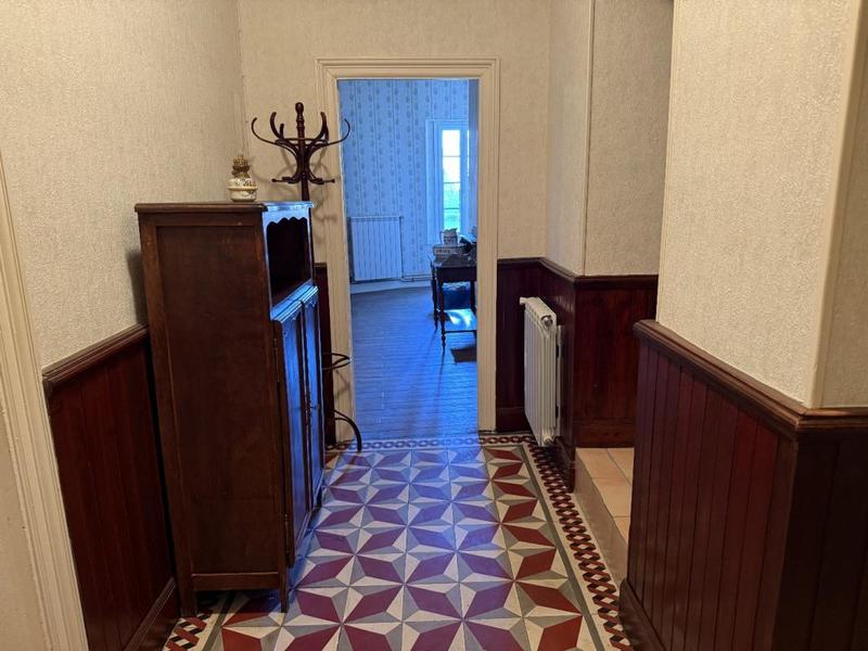 Maison de ville - 225 m² - 8 pièces