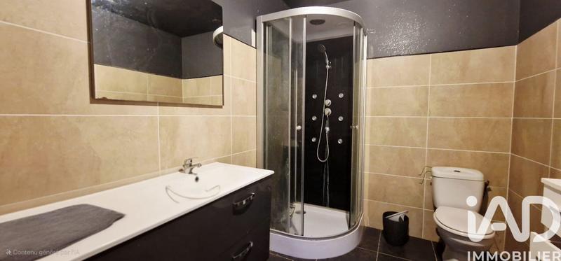 Maison - 223 m² - 9 pièces