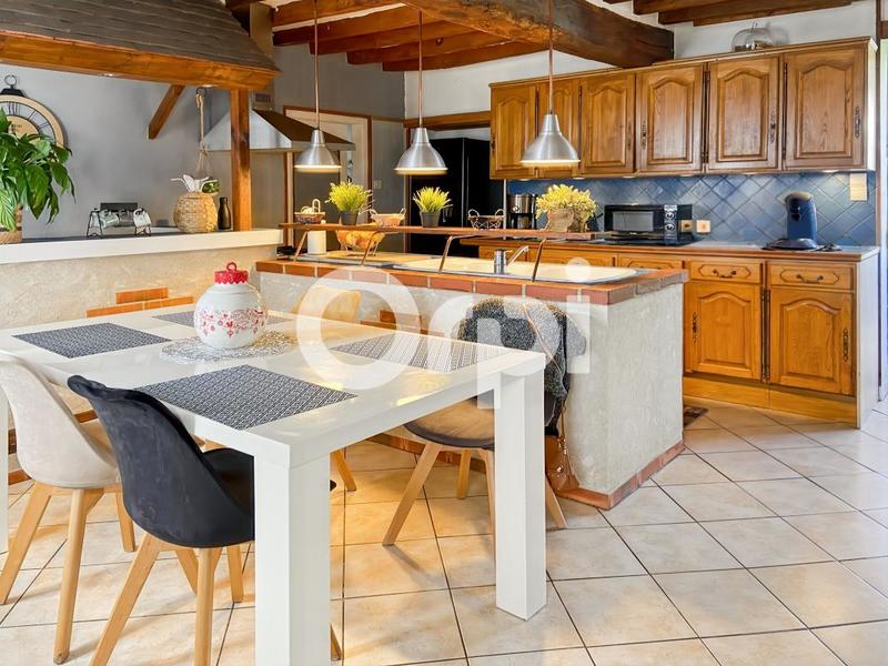 Maison - 91 m² - 5 pièces