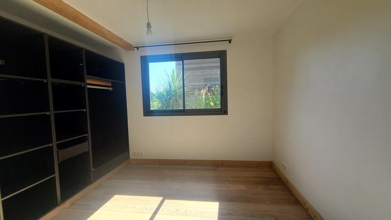 Maison de bois - 160 m² - 5 pièces