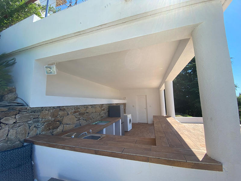 Villa - 400 m² - 8 pièces