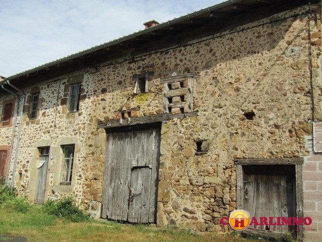 Maison traditionnelle - 80 m² - 2 pièces