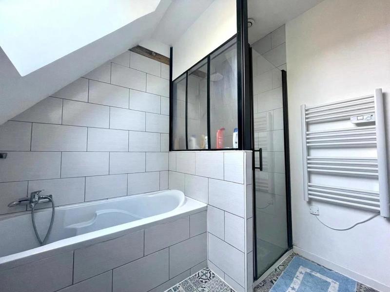 Propriété - 135 m² - 4 pièces
