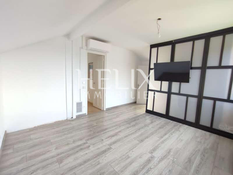 Maison - 165 m² - 7 pièces