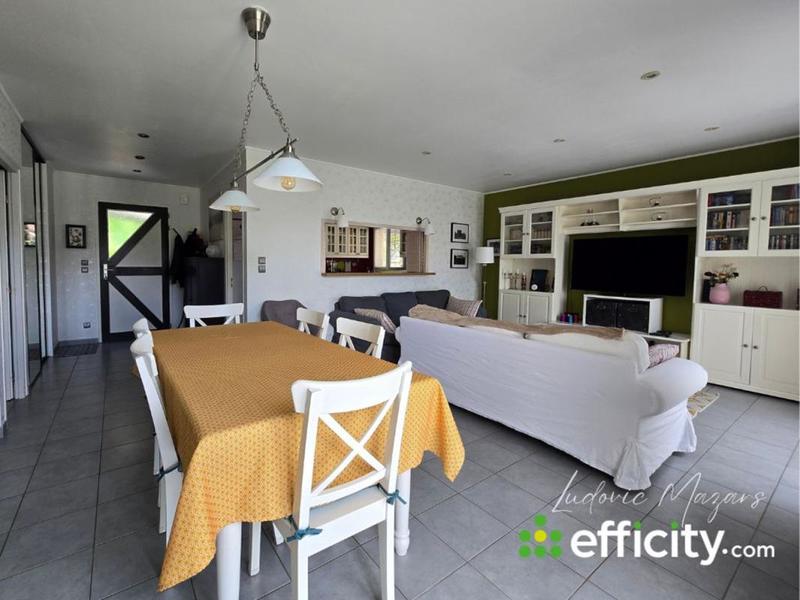 Maison - 120 m² - 5 pièces