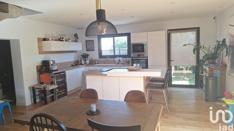 Maison - 115 m² - 4 pièces