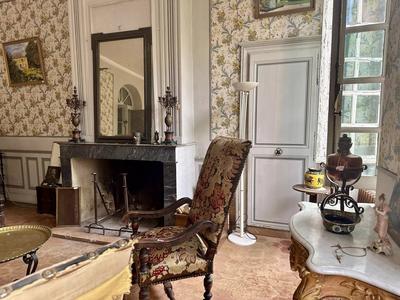 Maison - 600 m² - 22 pièces