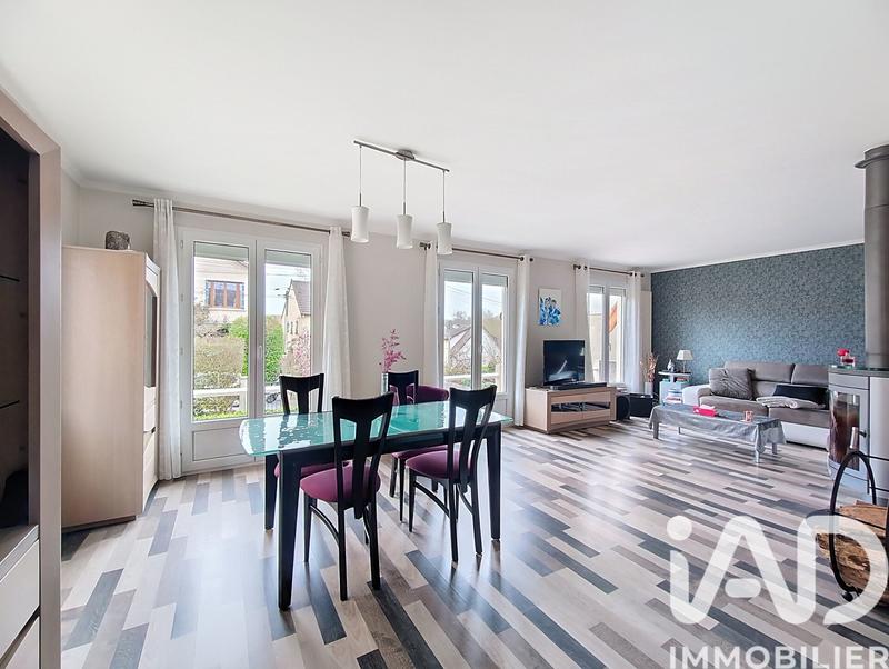 Maison - 105 m² - 6 pièces