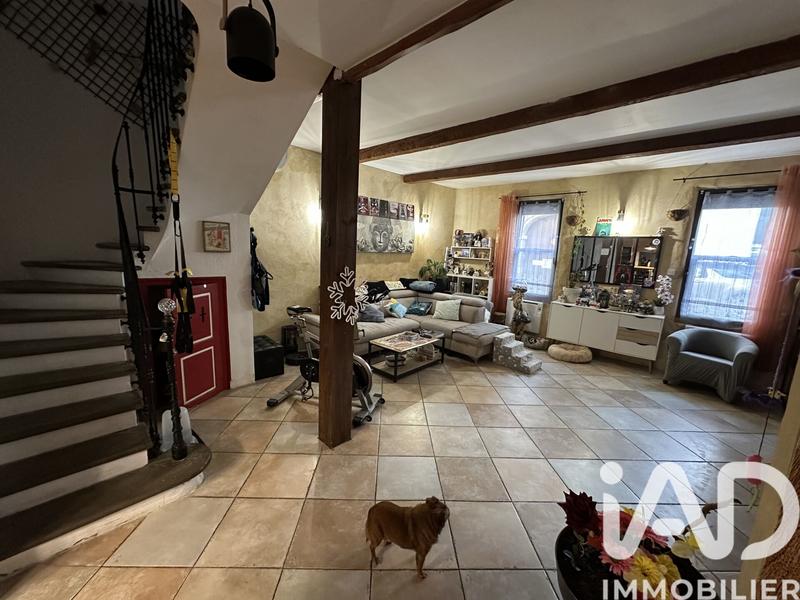 Maison de village - 210 m² - 7 pièces