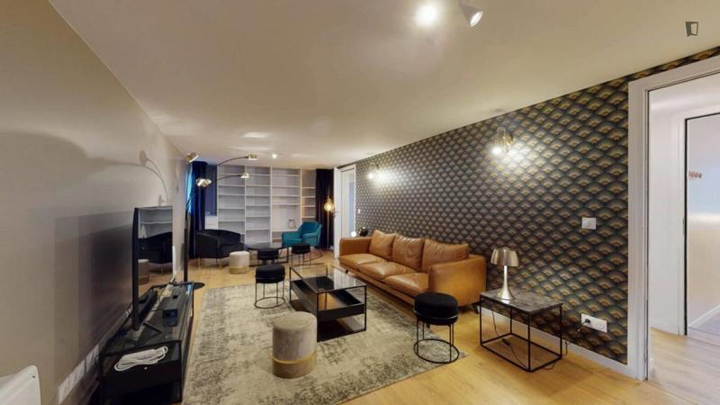 Chambre - 12 pièces