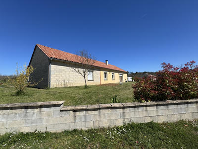 Maison - 104 m² - 5 pièces