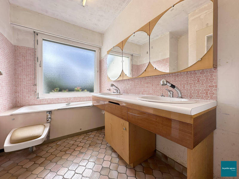 Maison ancienne - 170 m² - 7 pièces