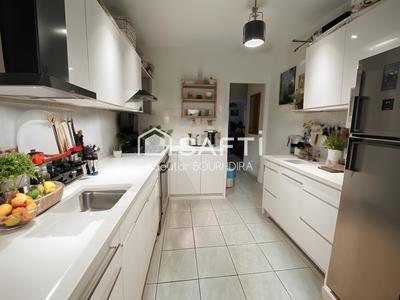 Appartement - 76 m² - 4 pièces