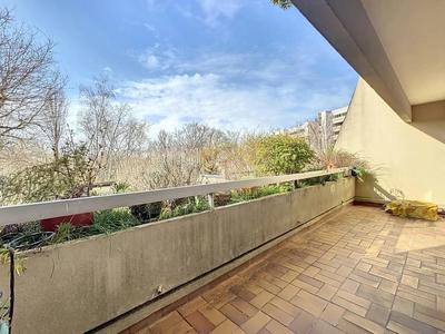 Appartement - 95 m² - 4 pièces