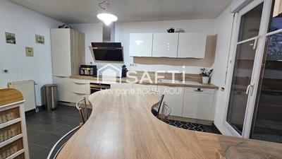 Appartement - 138 m² - 5 pièces