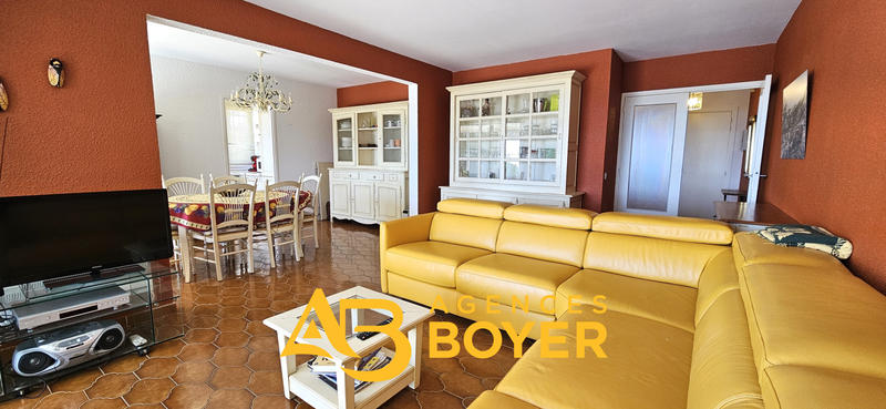 Appartement - 83 m² - 3 pièces