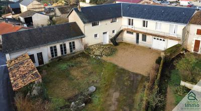 Propriété - 177 m² - 6 pièces