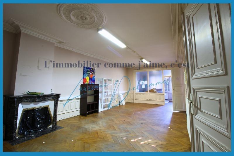 Immeuble - 302 m² - 9 pièces