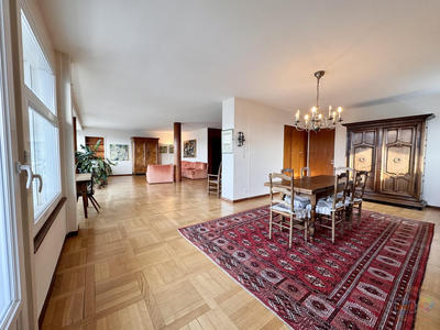Appartement - 226 m² - 7 pièces