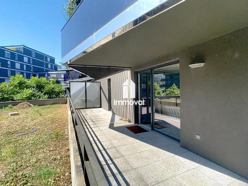 Appartement - 77 m² - 4 pièces