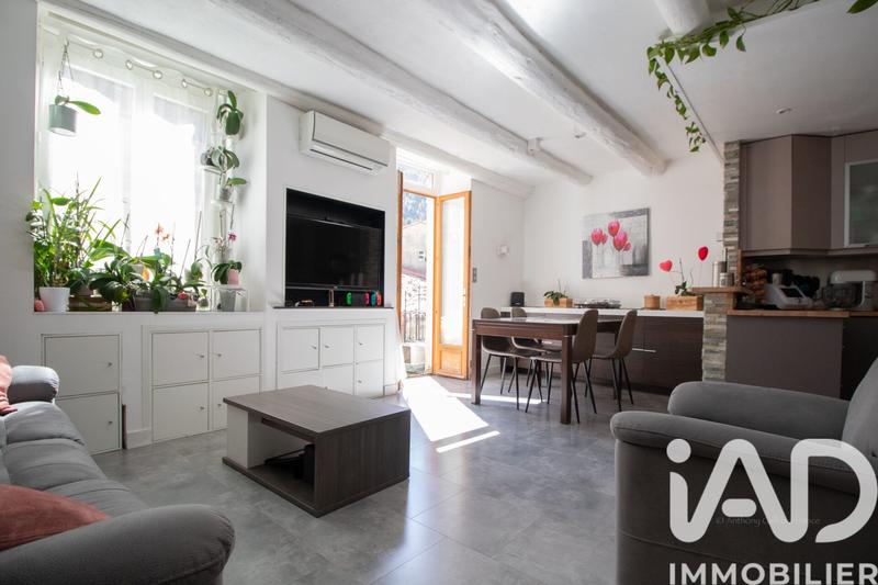 Appartement - 79 m² - 4 pièces