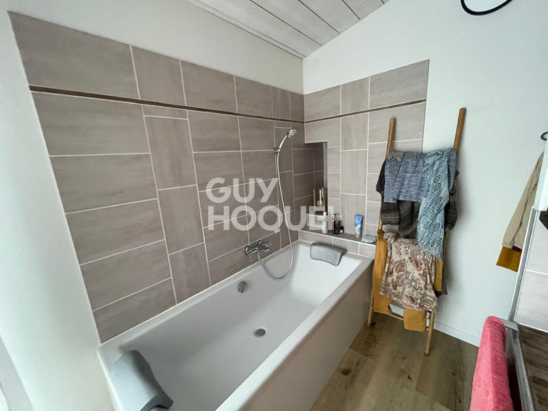 Maison - 148 m² - 7 pièces