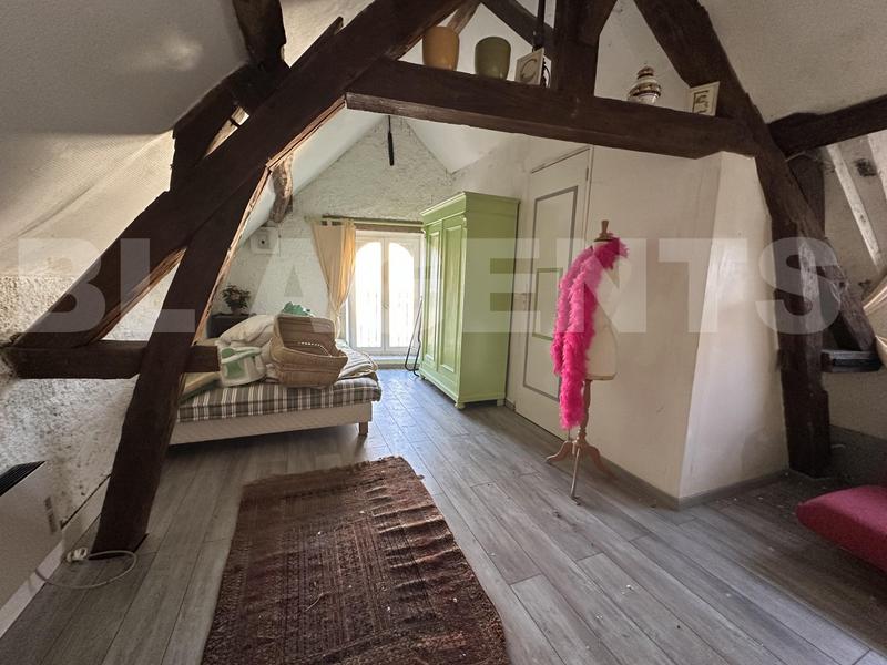 Longère - 262 m² - 6 pièces