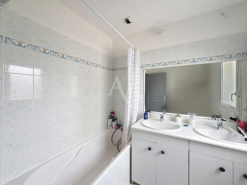 Appartement - 48 m² - 2 pièces