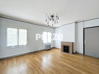 Appartement - 121 m² - 5 pièces