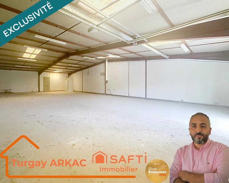 Local commercial - 220 m² - 1 pièce