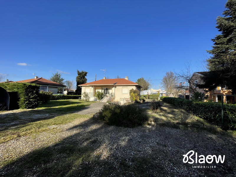 Maison - 92 m² - 6 pièces