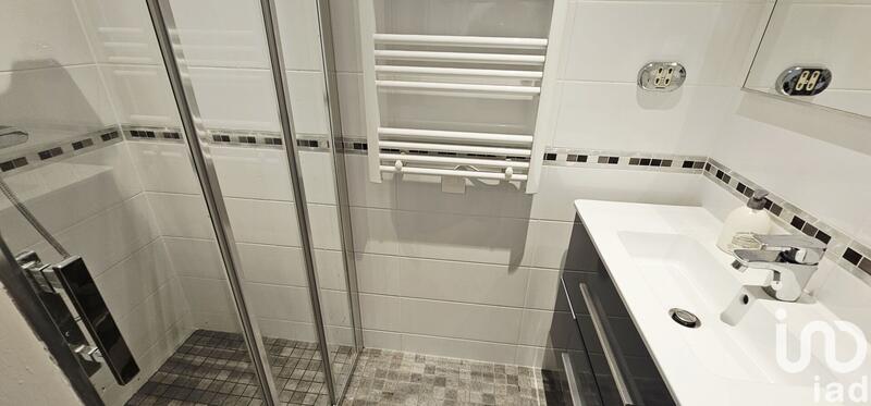 Maison - 182 m² - 6 pièces