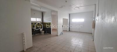 Local commercial - 58 m² - 1 pièce