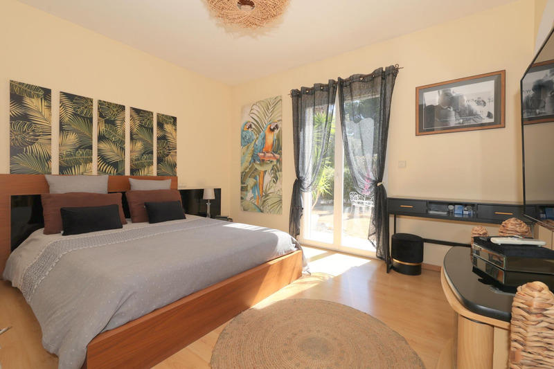 Propriété - 166 m² - 5 pièces