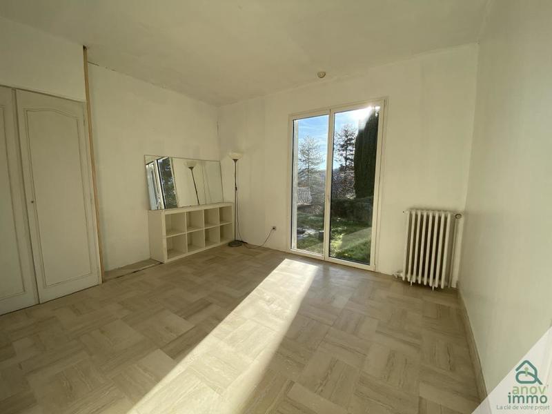 Maison - 185 m² - 7 pièces