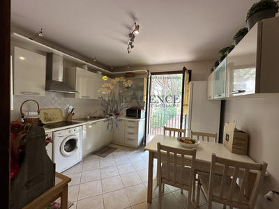 Appartement - 89 m² - 4 pièces