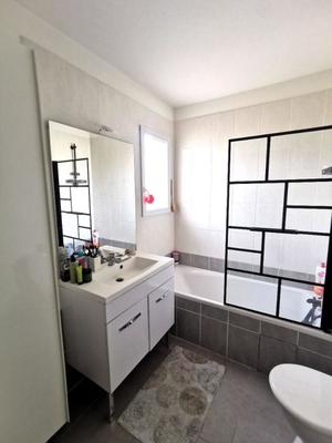 Maison - 84 m² - 4 pièces