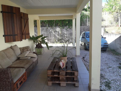 Maison - 90 m² - 3 pièces