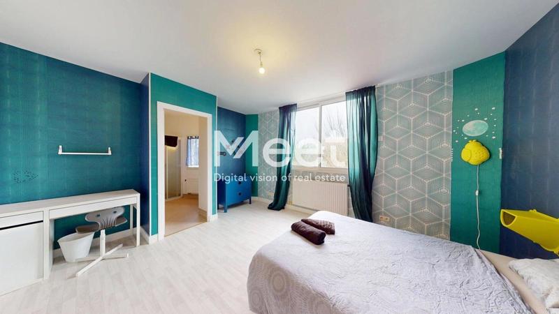 Maison d'architecte - 420 m² - 9 pièces