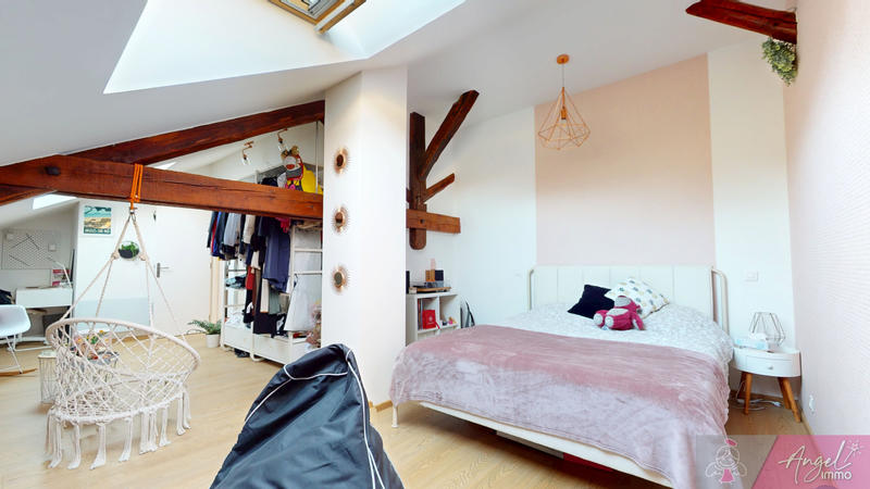 Maison de village - 200 m² - 7 pièces