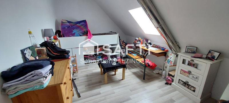 Maison - 185 m² - 9 pièces