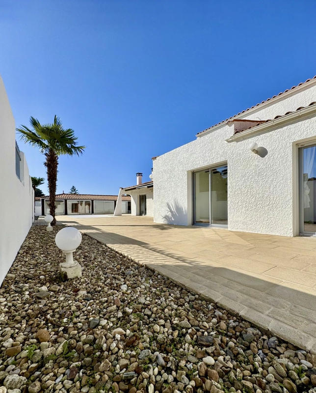 Villa - 188 m² - 4 pièces