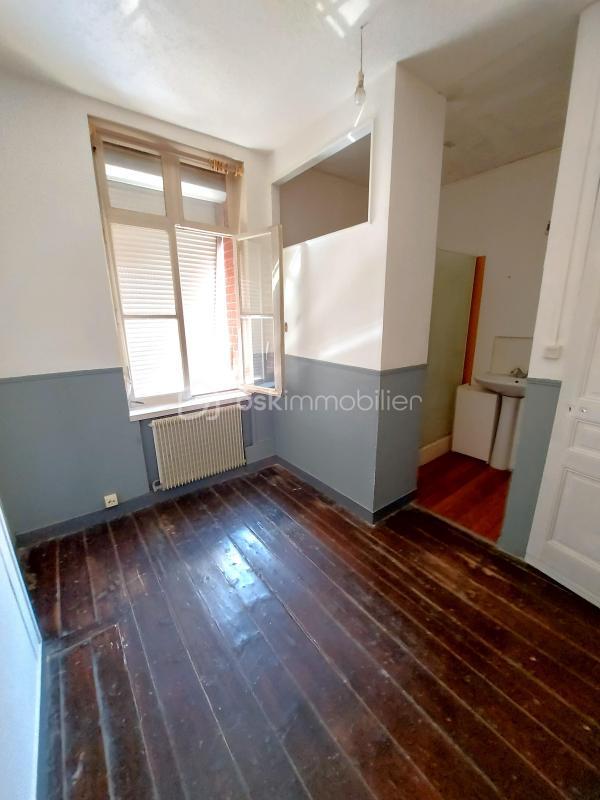 Maison jumelée - 53 m² - 5 pièces