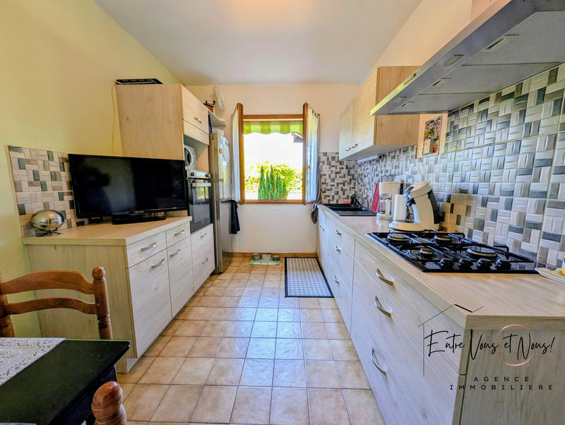Maison - 92 m² - 4 pièces