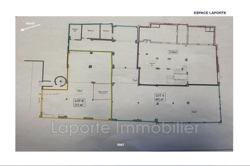 Local commercial - 443 m²